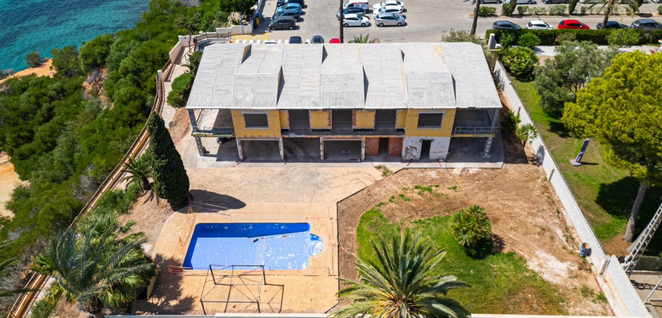 Sale - Villa / House -
Orihuela Costa - Cabo Roig