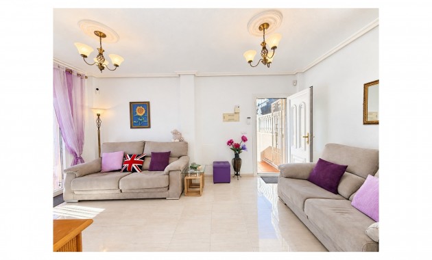 Sale - Apartment / flat -
Ciudad Quesada - Doña Pepa