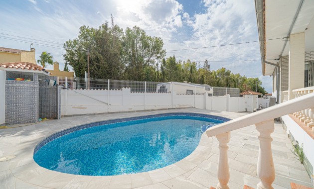 Sale - Detached Villa -
la Nucia - Panorama