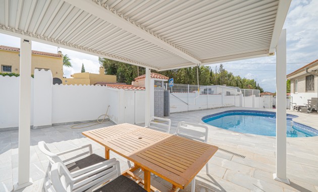 Sale - Detached Villa -
la Nucia - Panorama