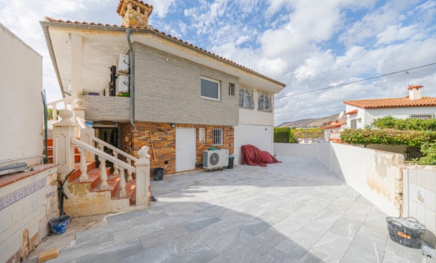 Sale - Detached Villa -
la Nucia - Panorama