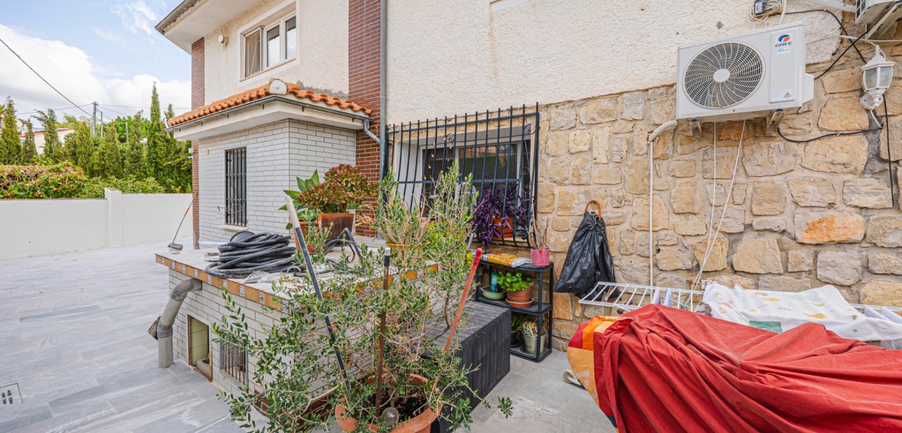 Sale - Detached Villa -
la Nucia - Panorama