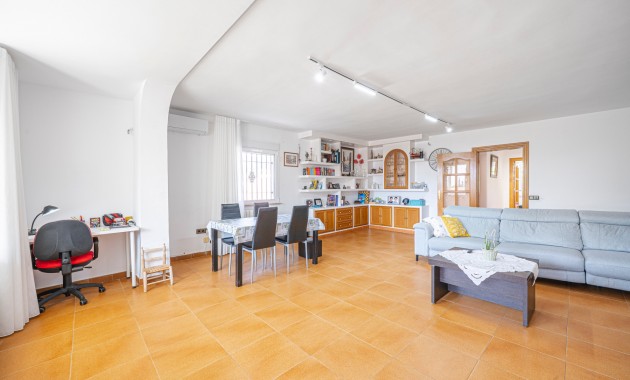 Sale - Detached Villa -
la Nucia - Panorama