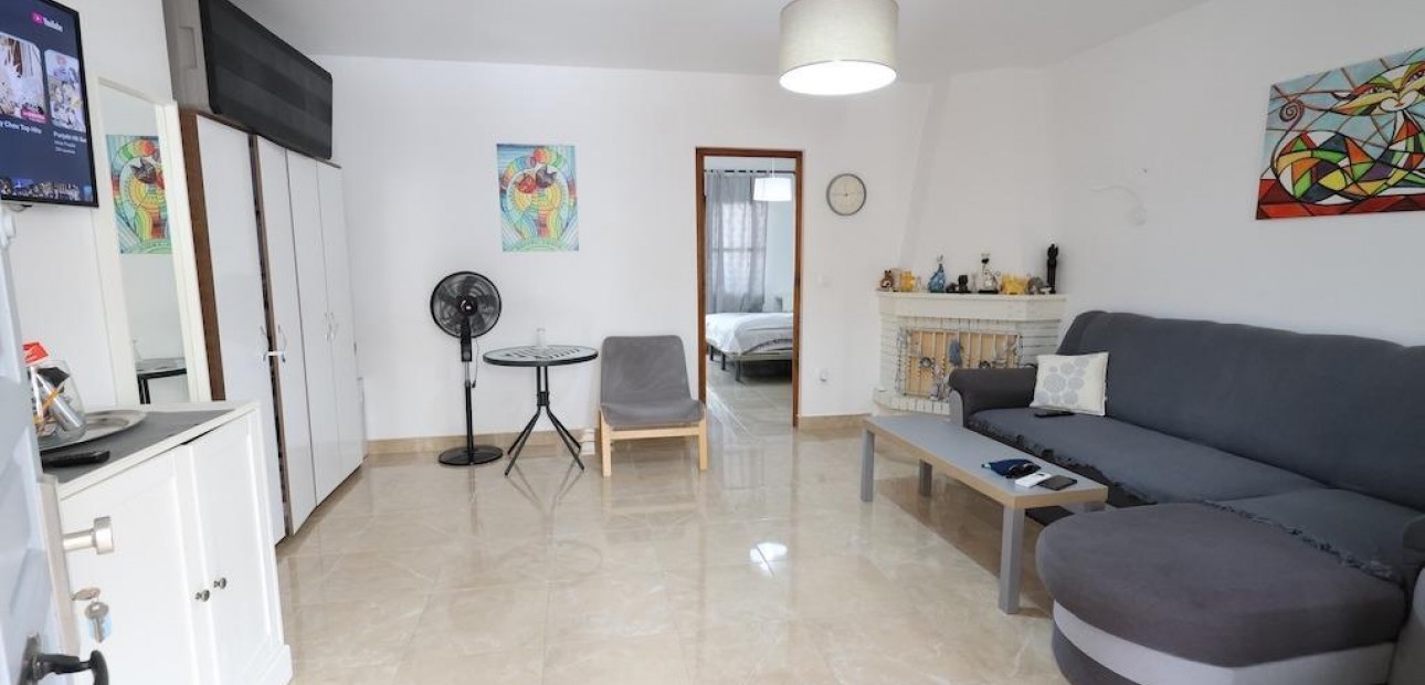 Venta - Bungalow -
Orihuela Costa - Campoamor