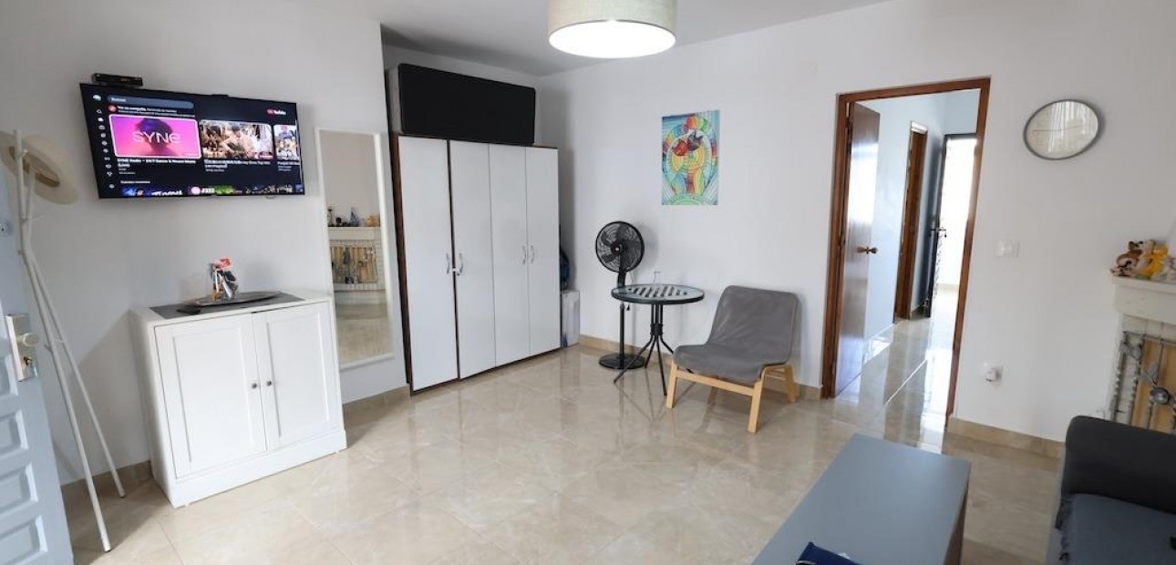 Venta - Bungalow -
Orihuela Costa - Campoamor