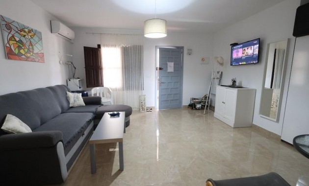 Venta - Bungalow -
Orihuela Costa - Campoamor