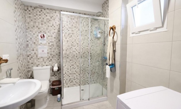 Venta - Bungalow -
Orihuela Costa - Campoamor