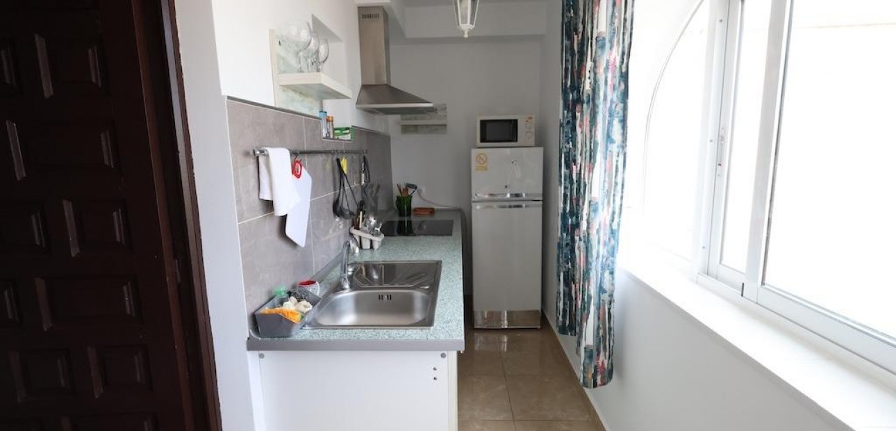 Venta - Bungalow -
Orihuela Costa - Campoamor