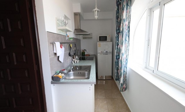Venta - Bungalow -
Orihuela Costa - Campoamor