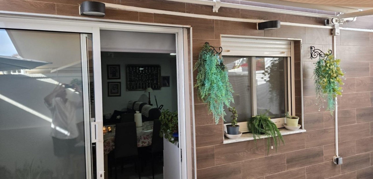 Venta - Bungalow -
Torrevieja - Los Balcones - Los Altos del Edén