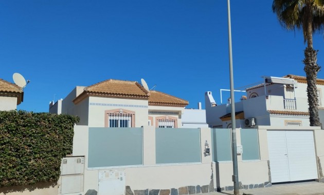 Venta - Villa -
Torrevieja - Torreblanca