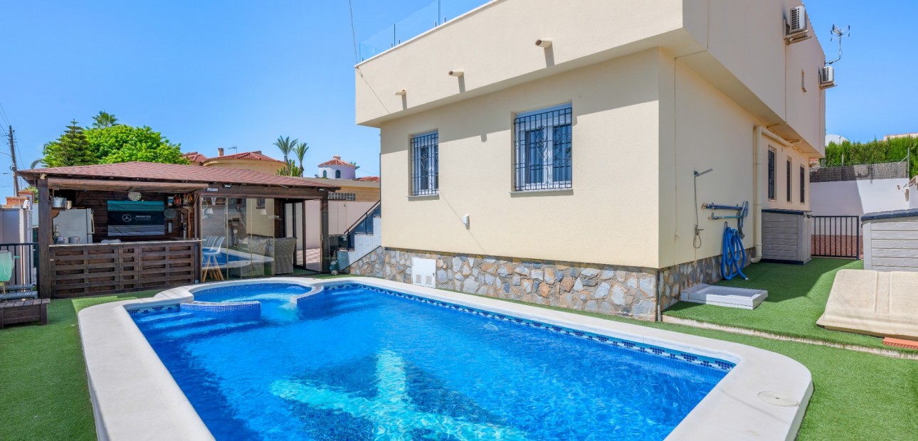 Venta - Detached Villa -
Ciudad Quesada - Center