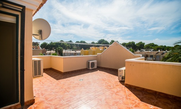 Sale - House -
Torrevieja - LOS BALCONES - LOS ALTOS
