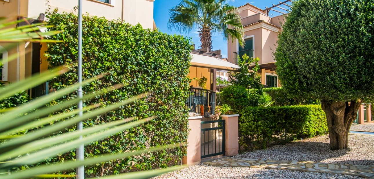Sale - House -
Torrevieja - LOS BALCONES - LOS ALTOS