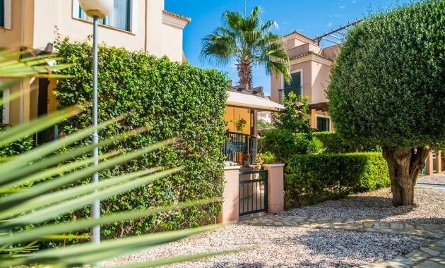 Sale - House -
Torrevieja - LOS BALCONES - LOS ALTOS