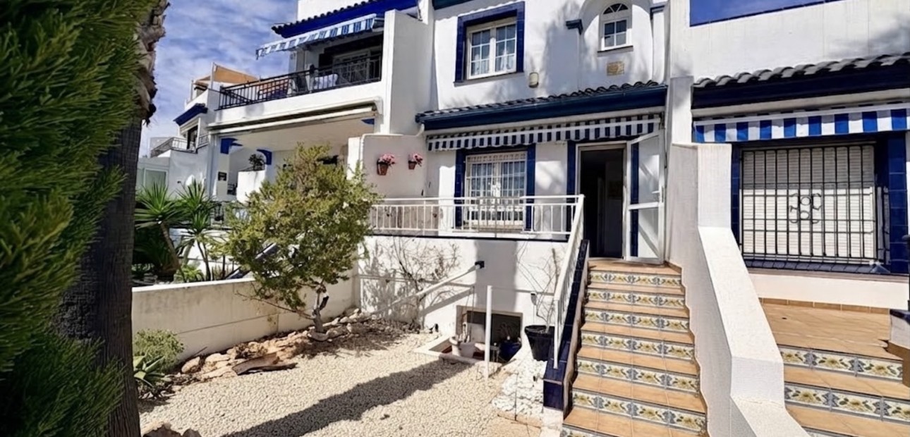 Venta - Adosado -
Orihuela - Villamartin