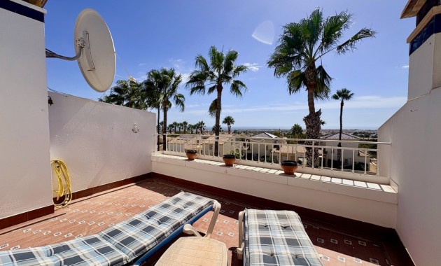 Venta - Adosado -
Orihuela - Villamartin