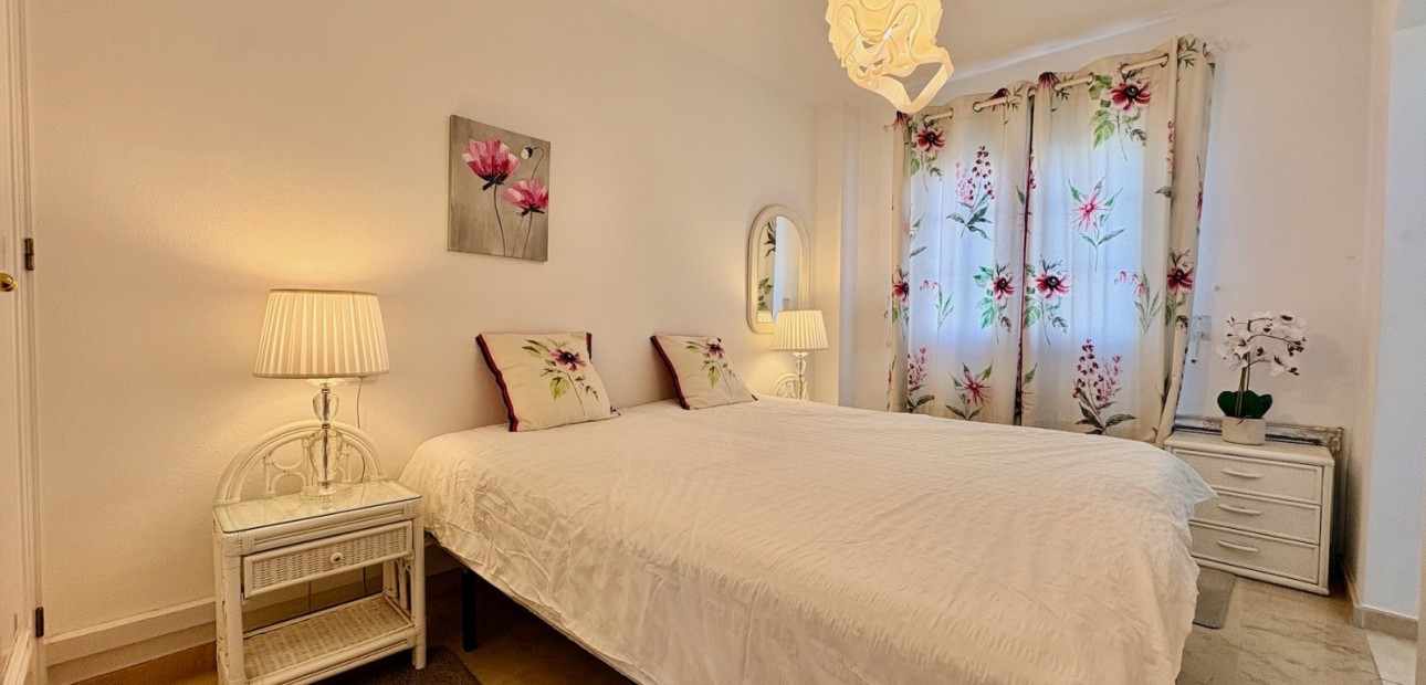 Venta - Adosado -
Orihuela - Villamartin