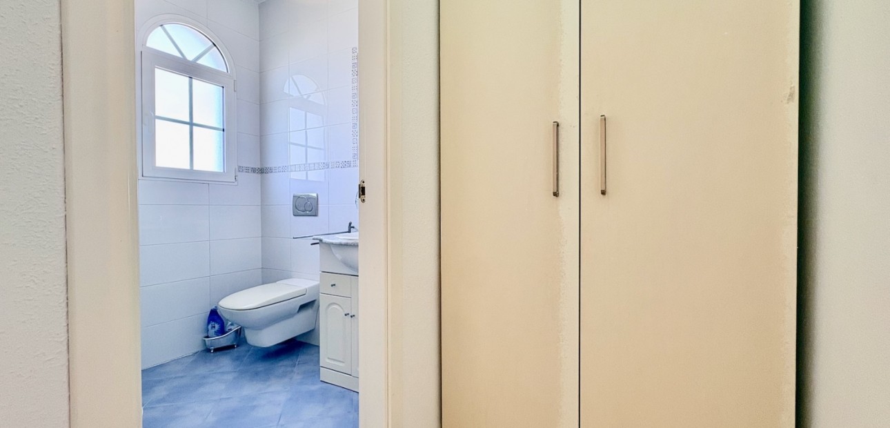 Venta - Adosado -
Orihuela - Villamartin