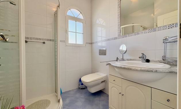 Venta - Adosado -
Orihuela - Villamartin