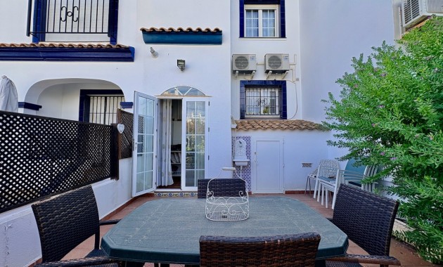 Venta - Adosado -
Orihuela - Villamartin