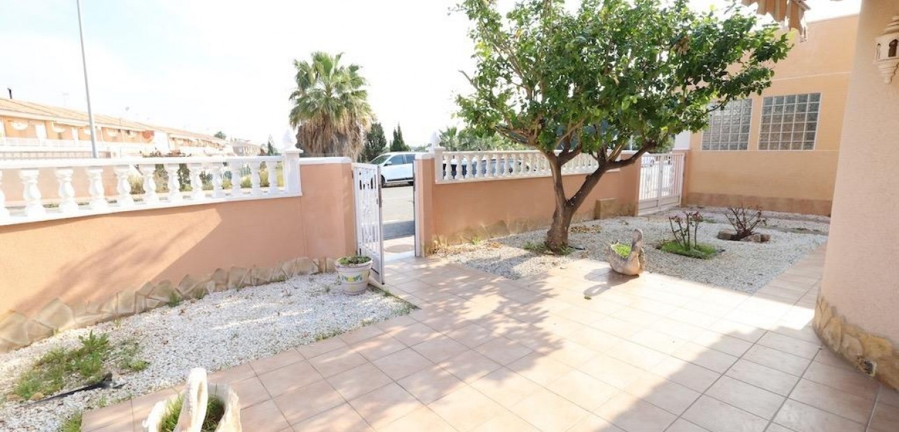Venta - Villa -
Torrevieja - Los Balcones - Los Altos del Edén