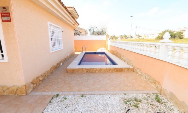 Venta - Villa -
Torrevieja - Los Balcones - Los Altos del Edén