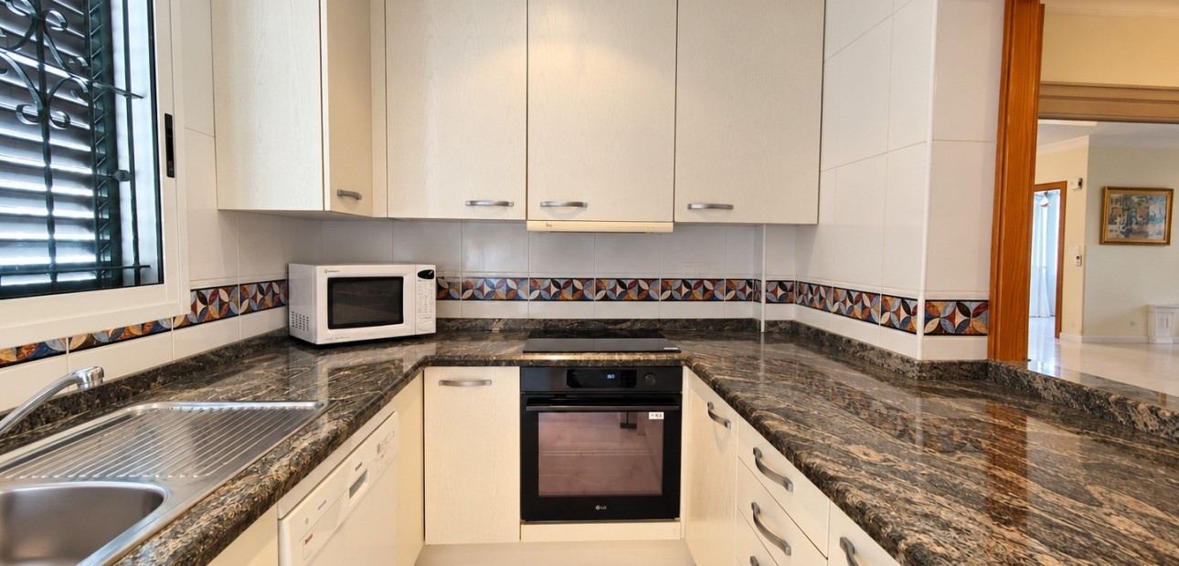 Venta - Adosado -
Torrevieja - Torrevieja - Centre