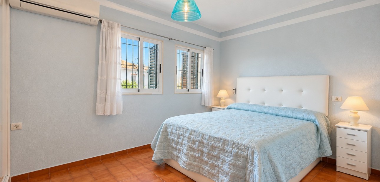 Venta - Adosado -
Torrevieja - Torrevieja - Centre