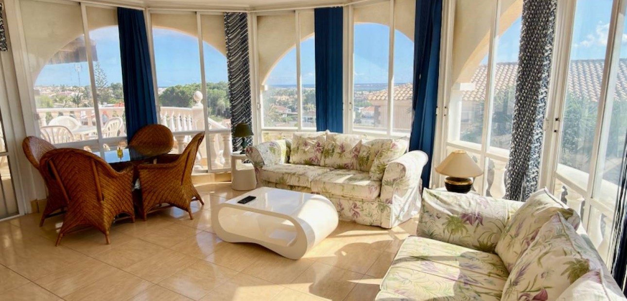Venta - Villa -
Ciudad Quesada - Costa Blanca