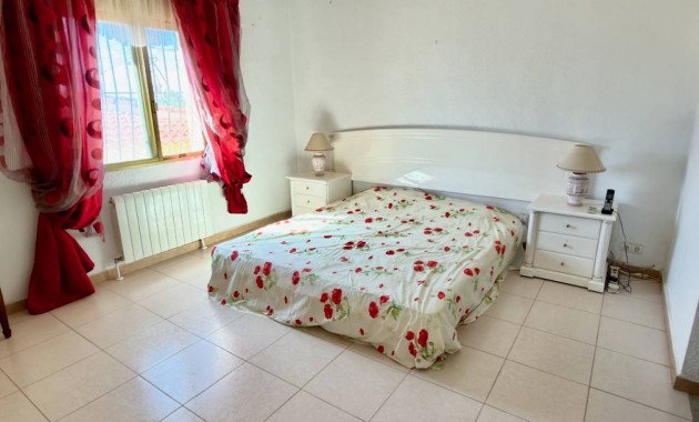 Venta - Villa -
Ciudad Quesada - Costa Blanca