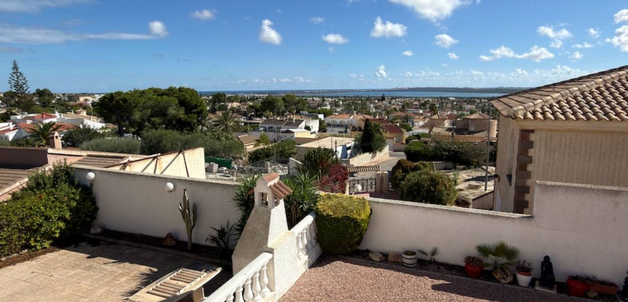 Venta - Villa -
Ciudad Quesada - Costa Blanca