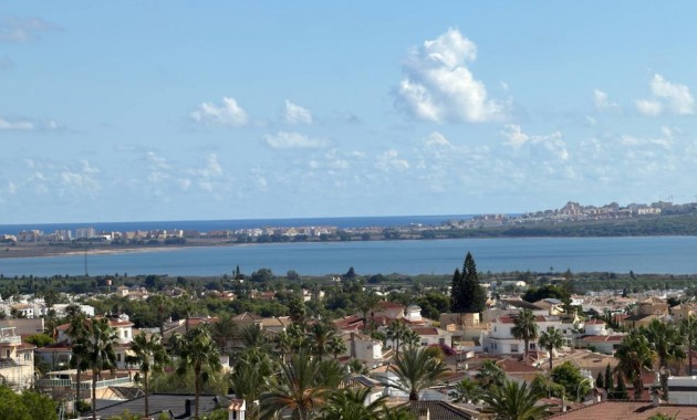 Venta - Villa -
Ciudad Quesada - Costa Blanca