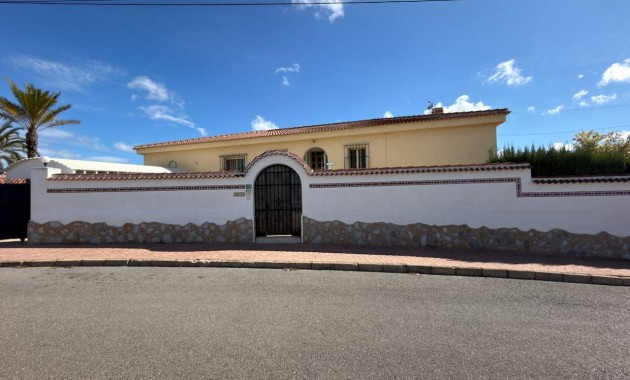 Venta - Villa -
Ciudad Quesada - Costa Blanca