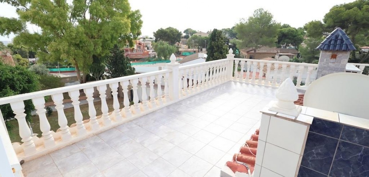 Venta - Villa -
Torrevieja - Los Balcones - Los Altos del Edén