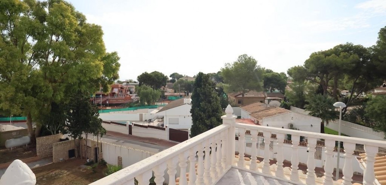 Venta - Villa -
Torrevieja - Los Balcones - Los Altos del Edén