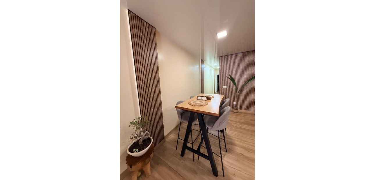 Sale - Apartment / flat -
Torrevieja - torrevieja