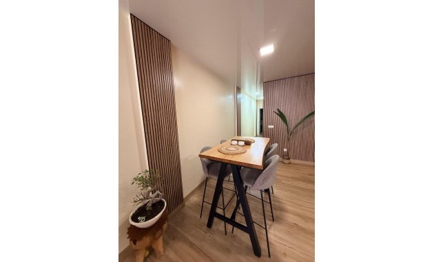 Sale - Apartment / flat -
Torrevieja - torrevieja