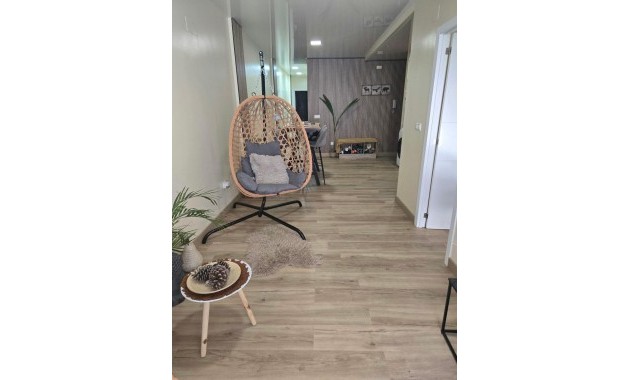 Sale - Apartment / flat -
Torrevieja - torrevieja