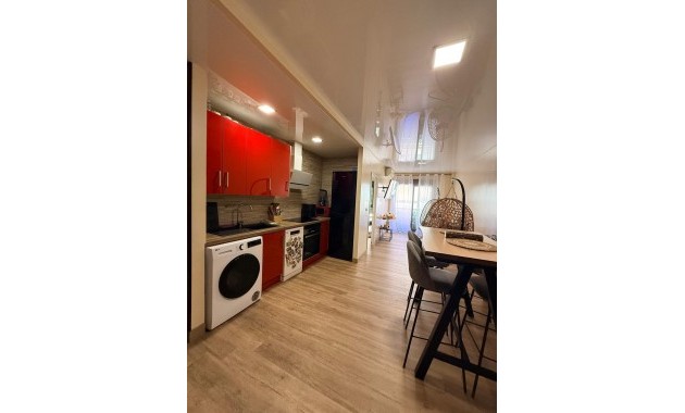 Sale - Apartment / flat -
Torrevieja - torrevieja