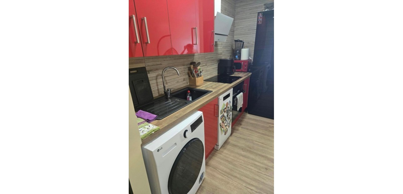 Sale - Apartment / flat -
Torrevieja - torrevieja