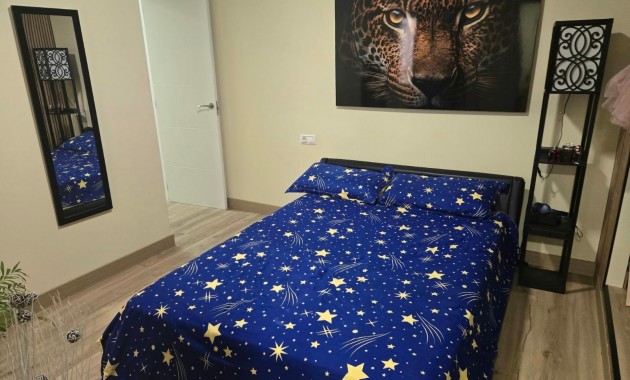 Sale - Apartment / flat -
Torrevieja - torrevieja