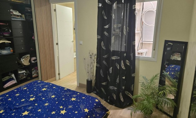 Sale - Apartment / flat -
Torrevieja - torrevieja