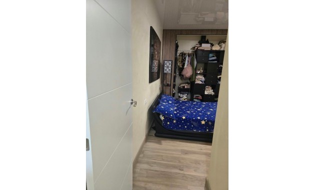 Sale - Apartment / flat -
Torrevieja - torrevieja