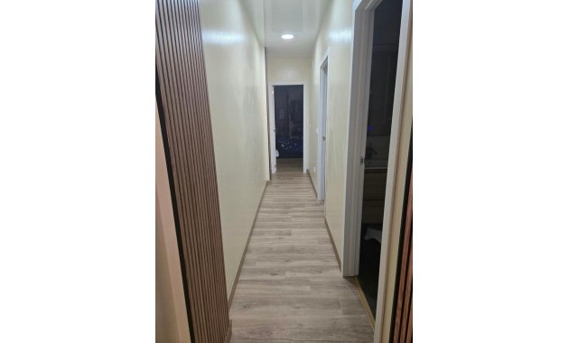 Sale - Apartment / flat -
Torrevieja - torrevieja