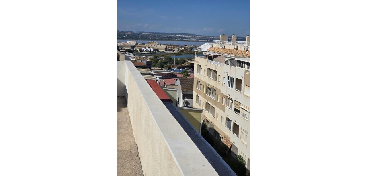 Sale - Apartment / flat -
Torrevieja - torrevieja