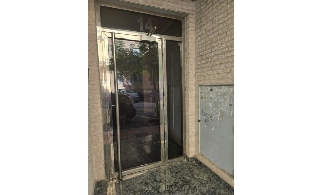 Sale - Apartment / flat -
Torrevieja - torrevieja