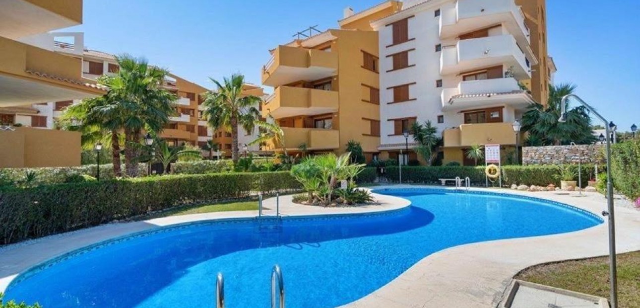 Venta - Apartamento / piso -
Torrevieja - Punta prima