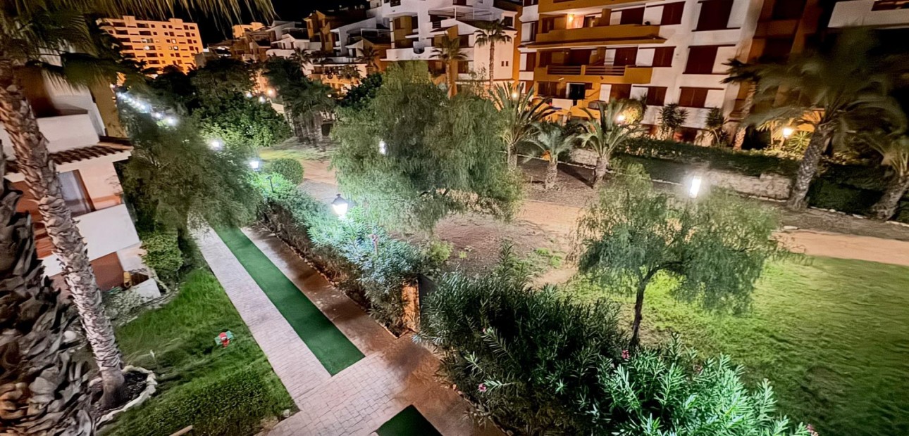 Venta - Apartamento / piso -
Torrevieja - Punta prima