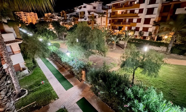 Venta - Apartamento / piso -
Torrevieja - Punta prima